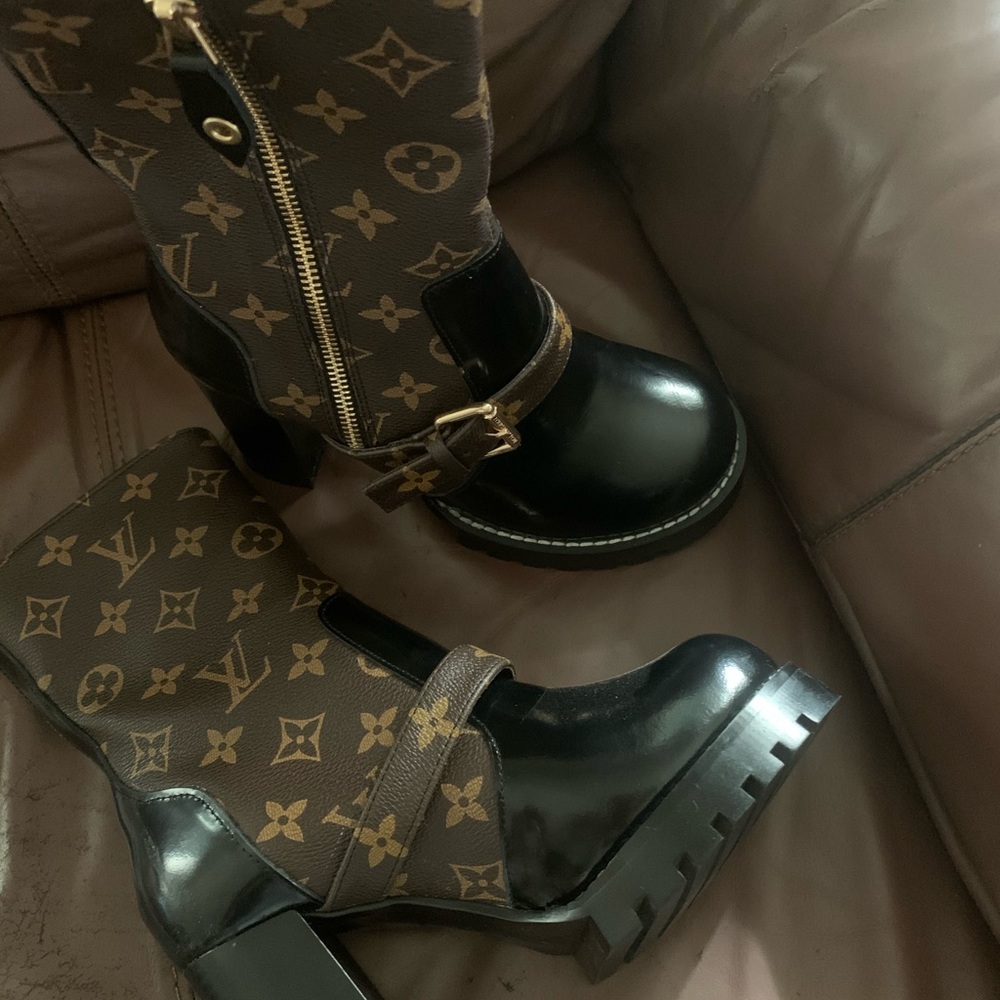 LV Boots